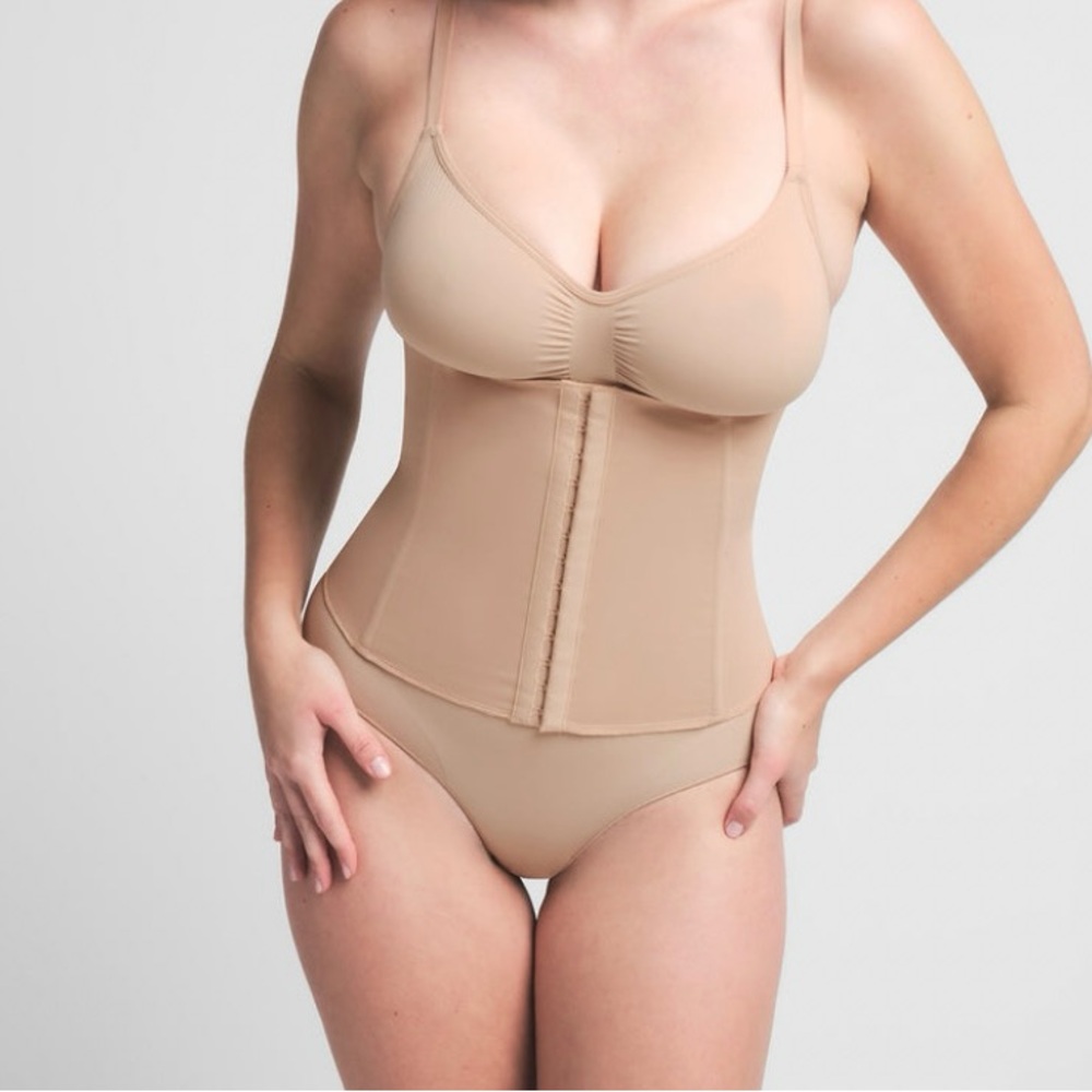 SKIMS waist trainer